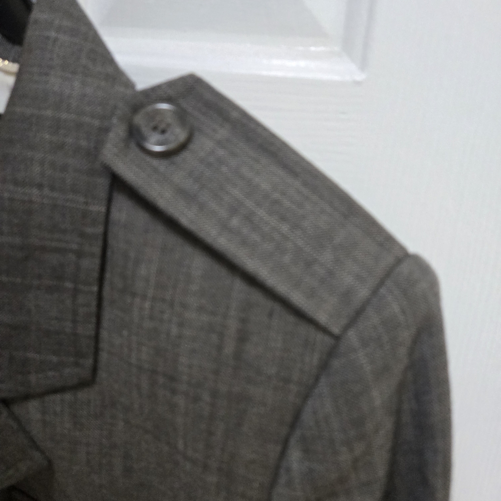 Anne Klein Blazer Charcoal Brown Lined Classic Lapels Epaulettes 12 Petite EUC - Picture 9 of 9